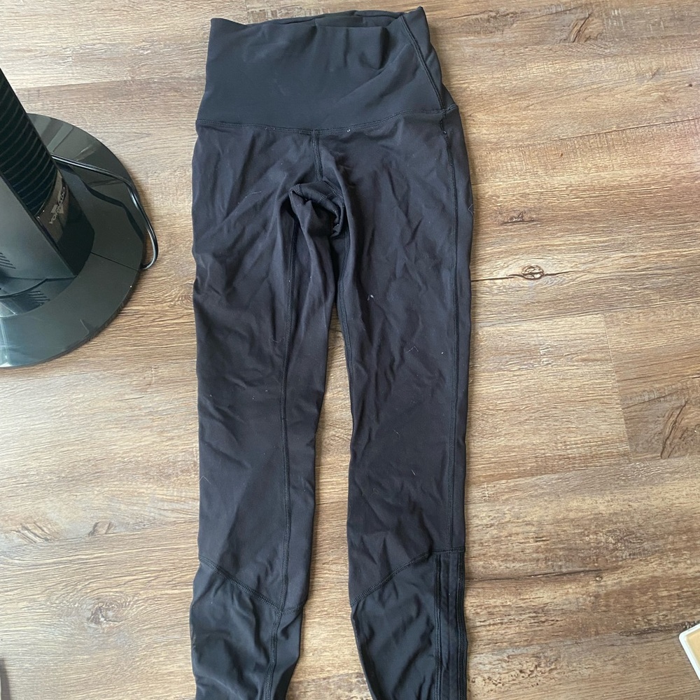 Exclusive Lulu Lemon leggings